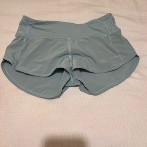 Light blue Lululemon speed ups 2.5 in size 2